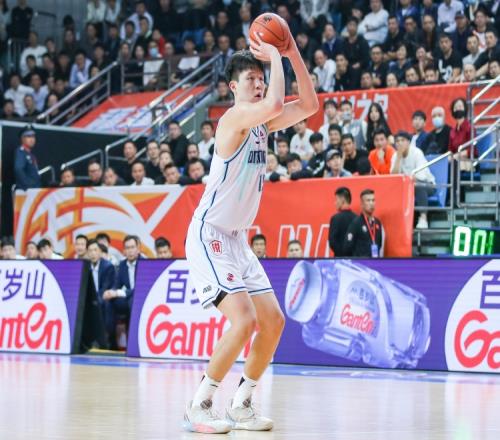 青岛日报：NBA关注杨瀚森这两年在CBA的表现或将决定他的未来