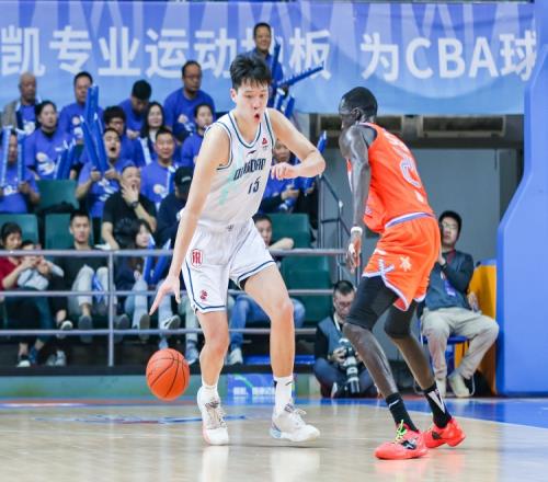 宋翔：森林狼今日将安排球探现场考察杨瀚森