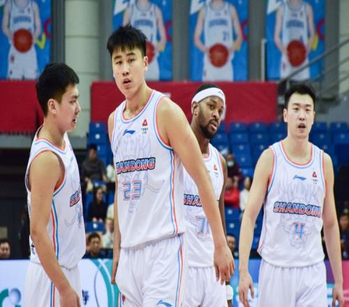 高效输出!贾诚替补10中7拿下17分