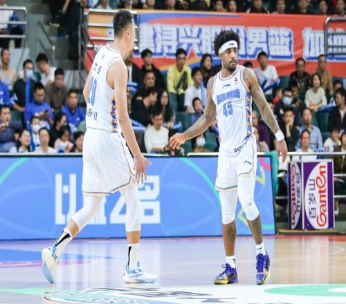 北京打出酣畅淋漓的进攻大胜上海下一轮希望他们复仇北控