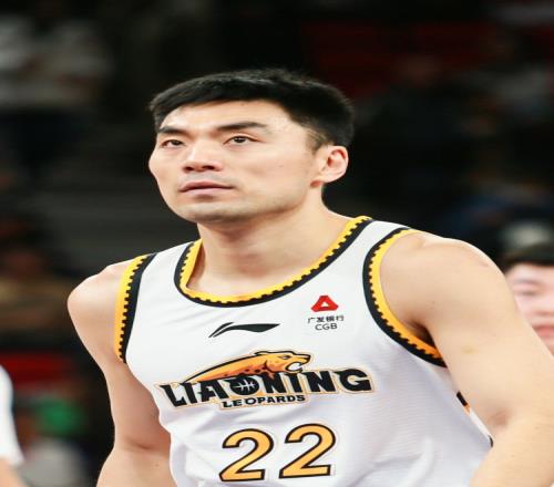 真能抢!第二阶段辽宁场均54.3个篮板&20.8个前场篮板均领跑联盟
