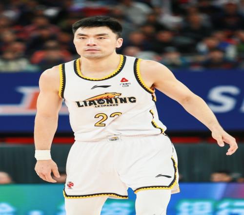 老骥伏枥!李晓旭生涯总篮板数达4888并列CBA历史第4位