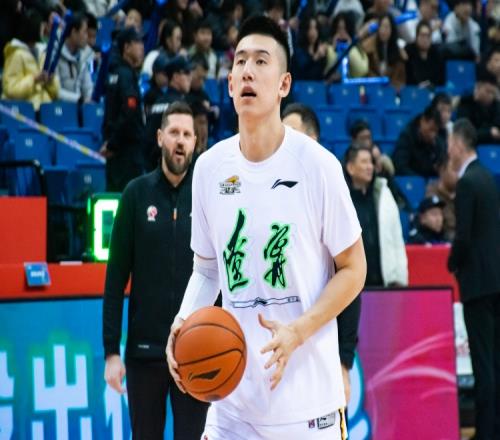 高效全面!付豪13中9拿到22分10板6助正负值+11