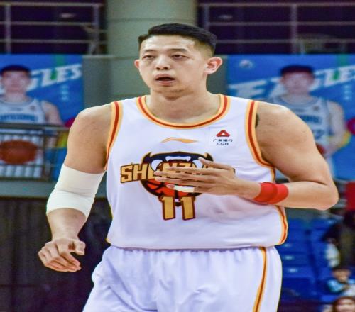 段冉:沈梓捷的到来全方位地提升了北控的内线强度