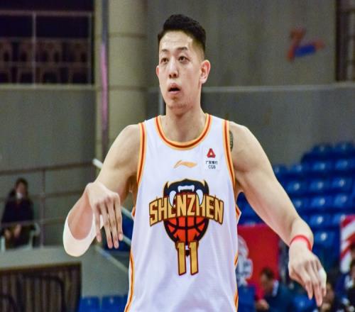 赵探长:沈梓捷将于明天抵达北京与新东家北控男篮会合