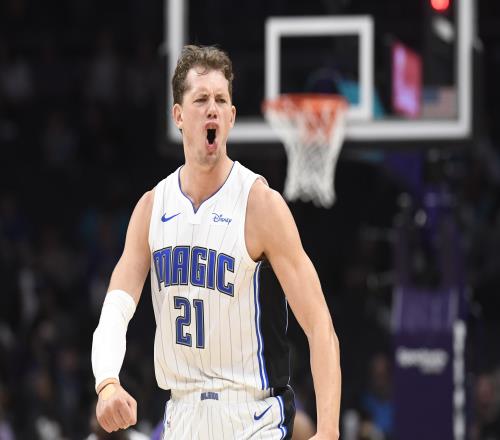 加钱了!兄弟篮球继续!Woj:大瓦格纳2年2200万重回魔术