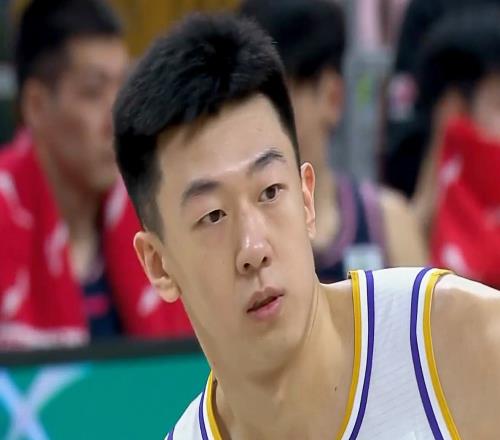 你觉得咱还有机会赢吗王少杰:肯定有因为我们马上要回主场了