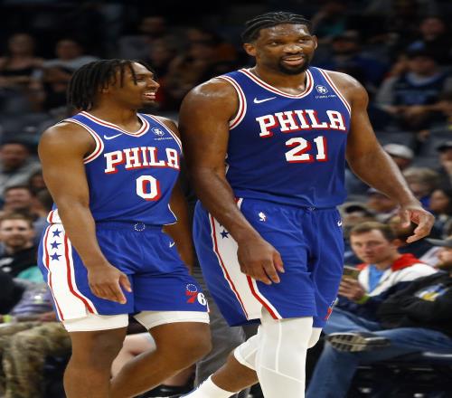 恐怖恩比德&马克西本赛季皆轰下3次50+76人成NBA历史首队