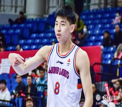 年轻有为!崔永熙12投9中贡献22分3板1帽&正负值+24