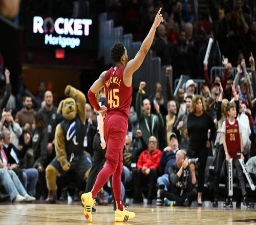 NBA官网战力榜：骑勇领跑雷霆第三绿军第四火湖船列1214