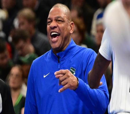 给我点个赞！里弗斯夺得NBA总冠军和NBA杯冠军NBA教练首人