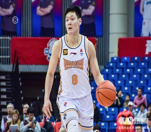 外线不准!张宁半场18分钟7中3拿到7分3板2助三分5中1