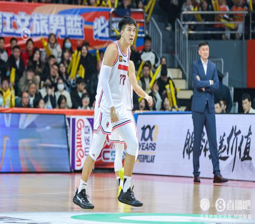 媒体人:杜锋针对性派上黄荣奇消耗哈维上海没看出来想打什么