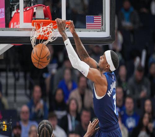你信吗爱德华兹:麦丹这轮系列赛也许能够场均25分