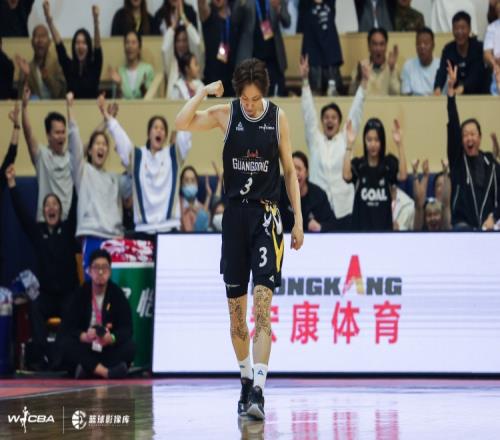 没有G5了!杨力维13中8&4记三分砍下20分另有1板2断助队夺冠