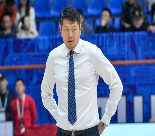 付政浩：四川男篮曾多次传出欠薪传闻薪水问题也影响了球队士气