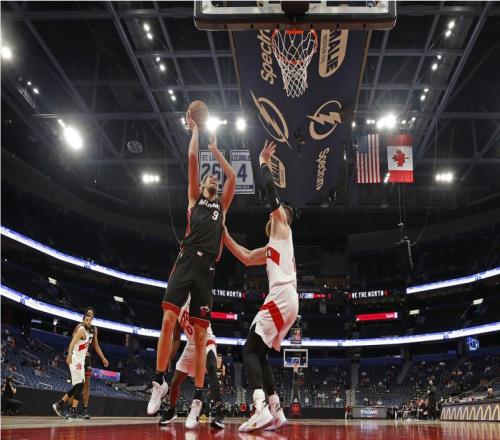 NBA赛后回顾：猛龙全主力上阵 热火见神杀神