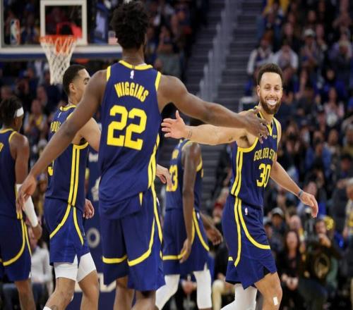 NBA战报:爵士124-123勇士 爵士惊险绝杀扭转局面