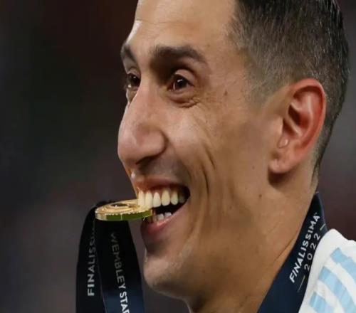 卡塔尔 2022 年世界杯后迪玛利亚是否从阿根廷国家队退役