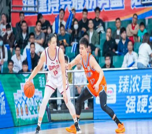 CBA直播：福建81-105浙江，浙江豪取8连胜同时送对方连