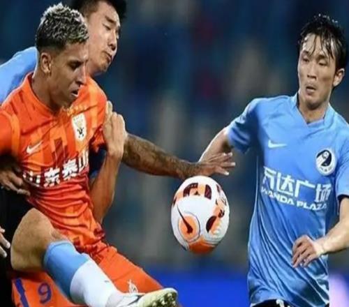 山东泰山2-0大连人,崔康熙麾下士气高昂,疯狂横扫对手!