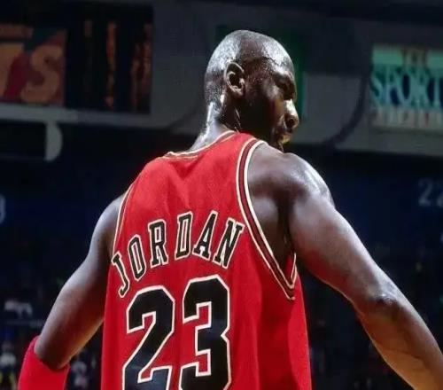 公牛队最佳球员，NBA公牛队历史上最好10 大球员（一）